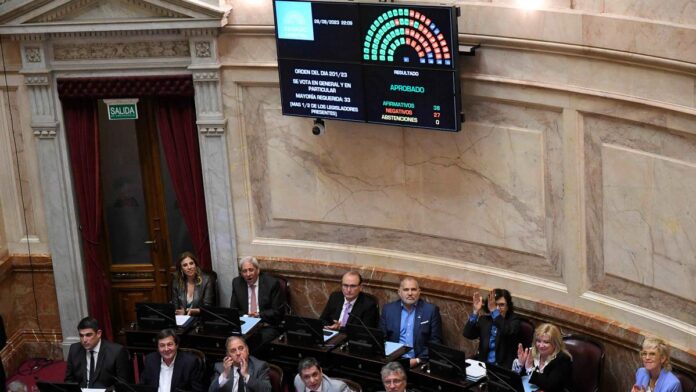 Senado Aprobado
